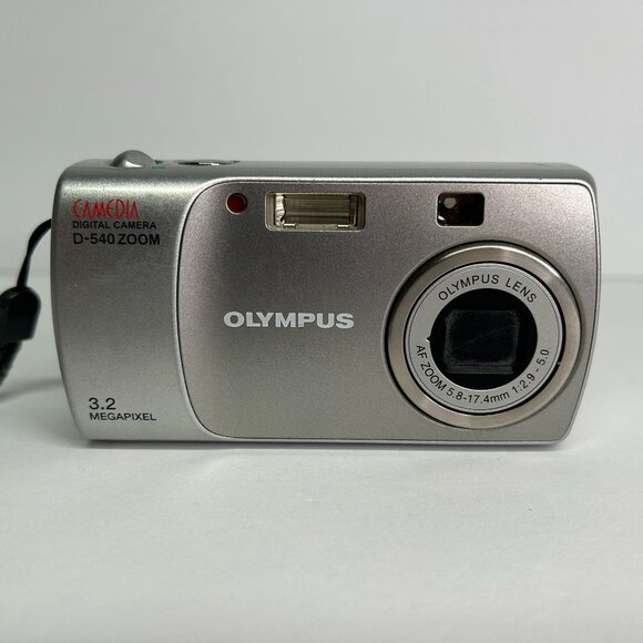 Olympus Digital Camera Camedia D-540 Zoom 3.2MP Silver - Picture 6 of 8